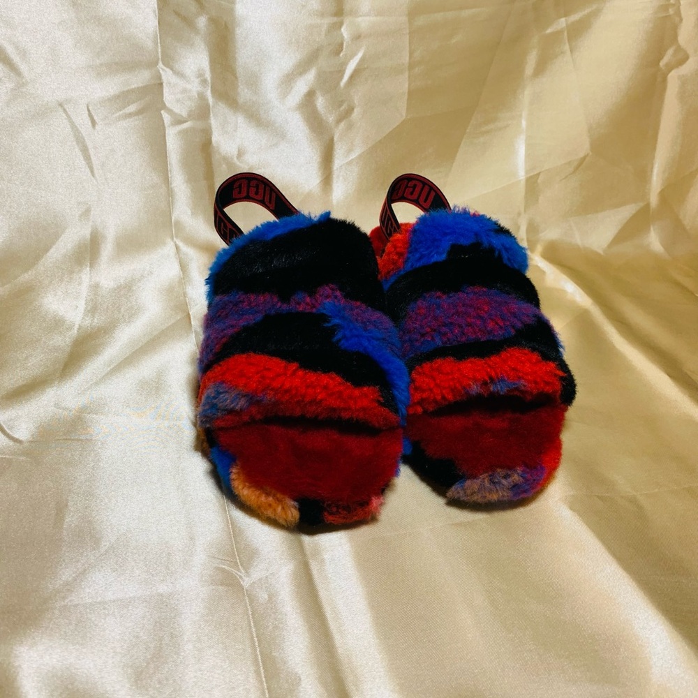 UGG FLUFF YEAH SLIDE CALI COLLAGE